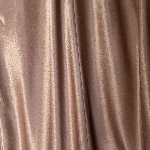 NWOT L’Agene V-neck Silky Slip Dress Size 2 Copper Gold - Picture 3 of 9